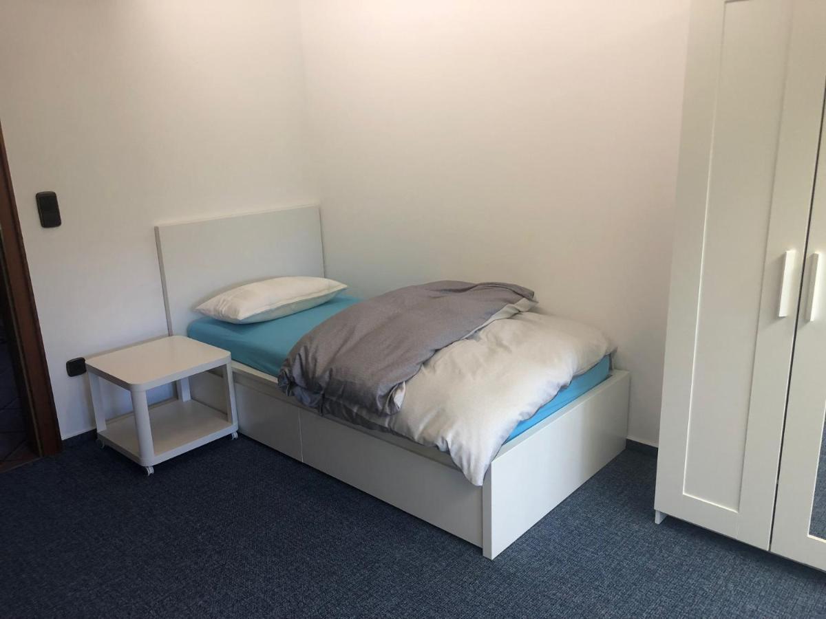 1-Zimmer Apartment, 45 Qm, Im Weinort Neustadt-Duttweiler Нойштадт-ан-дер-Вайнштрасе Екстер'єр фото