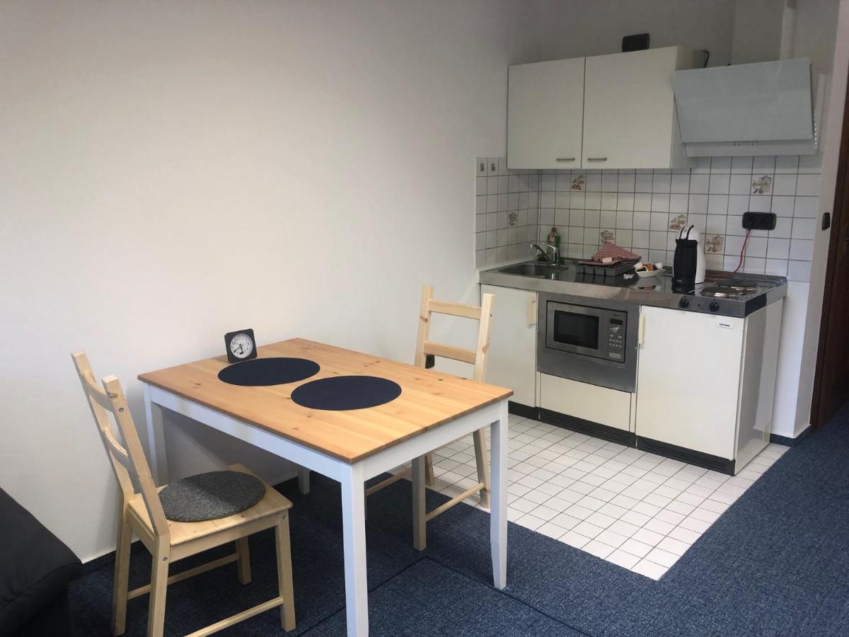 1-Zimmer Apartment, 45 Qm, Im Weinort Neustadt-Duttweiler Нойштадт-ан-дер-Вайнштрасе Екстер'єр фото